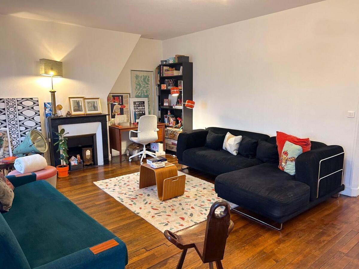 Appartement Stylish Montmartre Flat With View Parijs